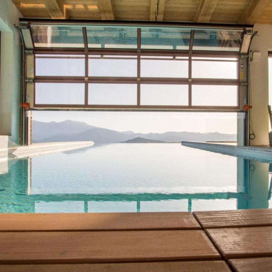ホテル Aura Relais ウルビーノ エクステリア 写真