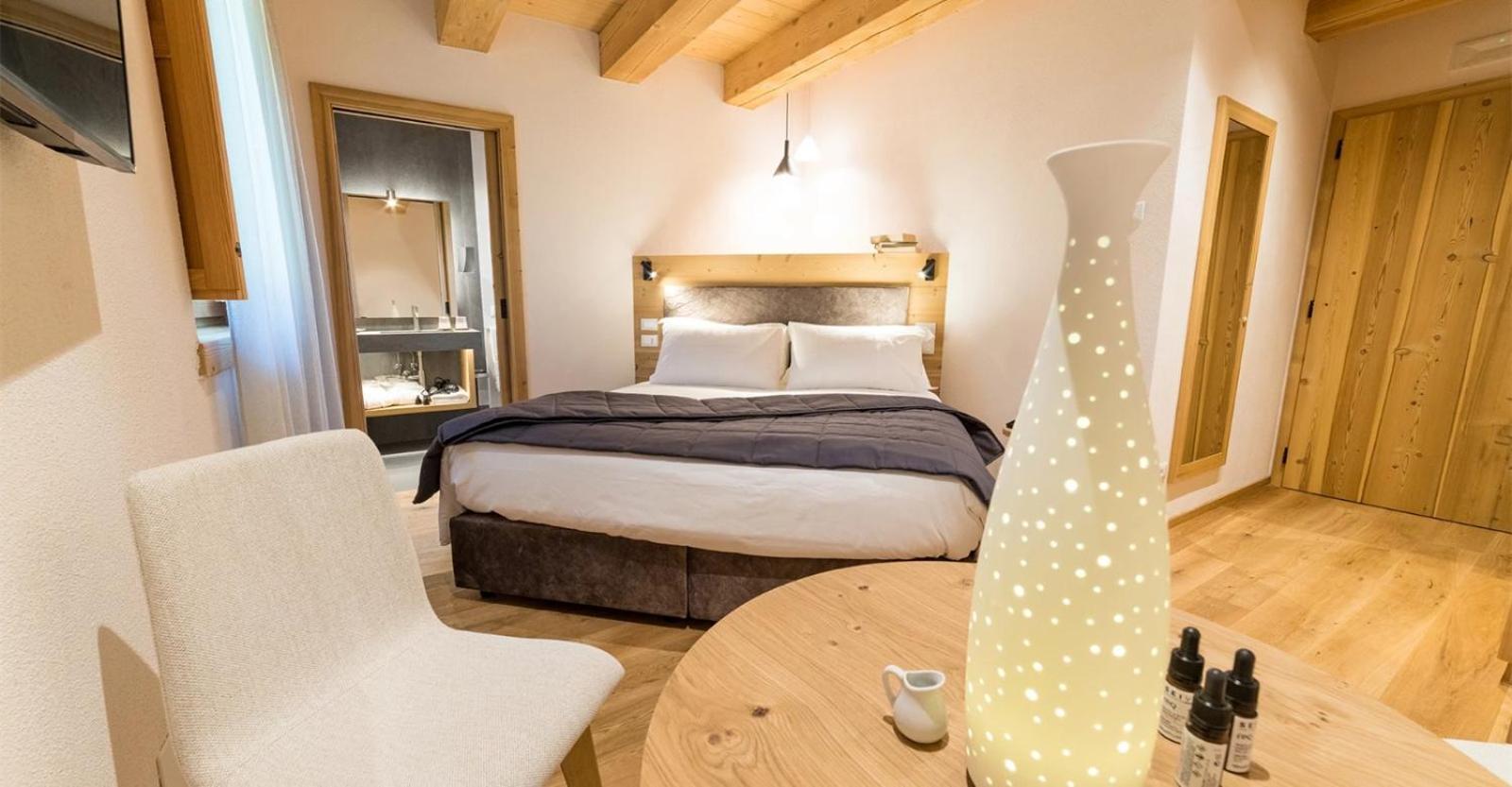 ホテル Aura Relais ウルビーノ エクステリア 写真